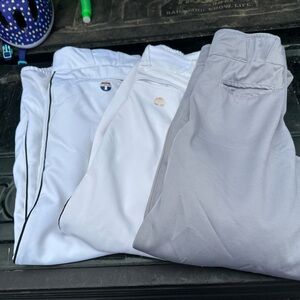 White and Gray Men's Sweatpants Set
